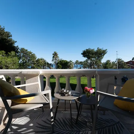 Illette Cap D Villa *